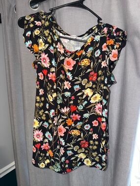 LOFT Black Floral Flutter Sleeve Blouse